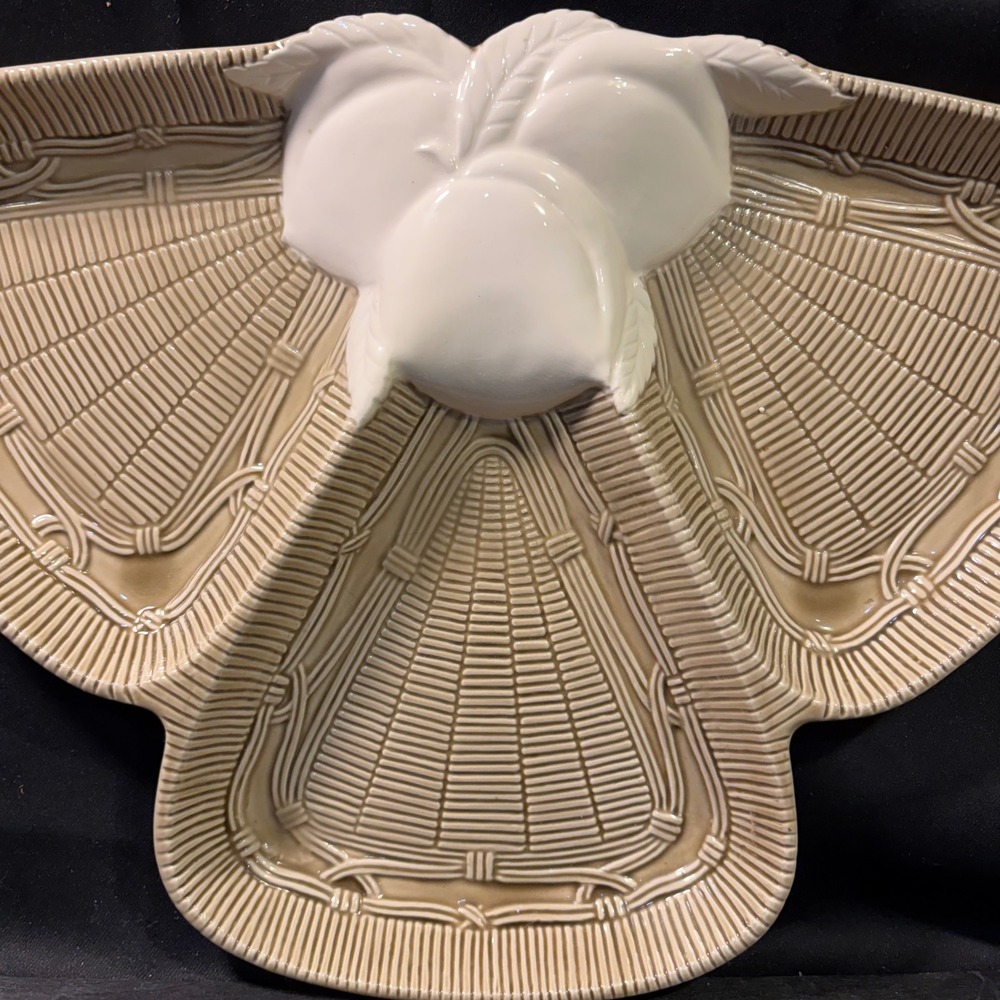 Vintage Georges Briard Ceramic Divided Serving Dish White Peaches Basketweave